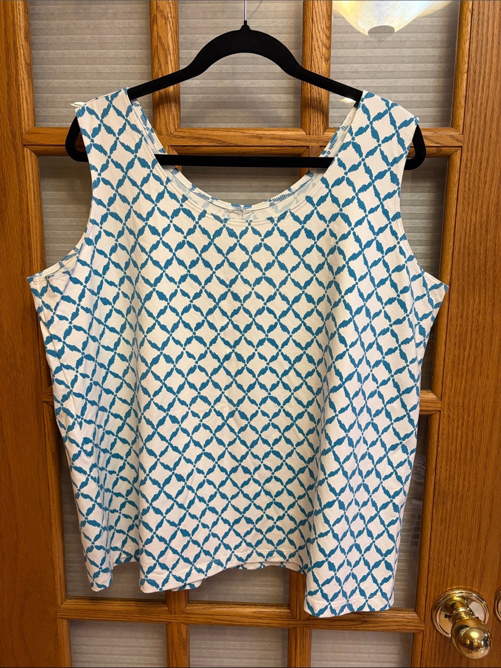 EUC Chico's 4 White Tank Top with Teal Lattice Print